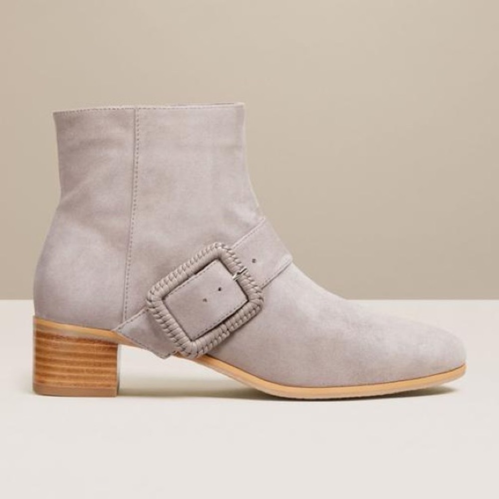 NEW JACK ROGERS Izzy Suede Bootie Gray 7.5
